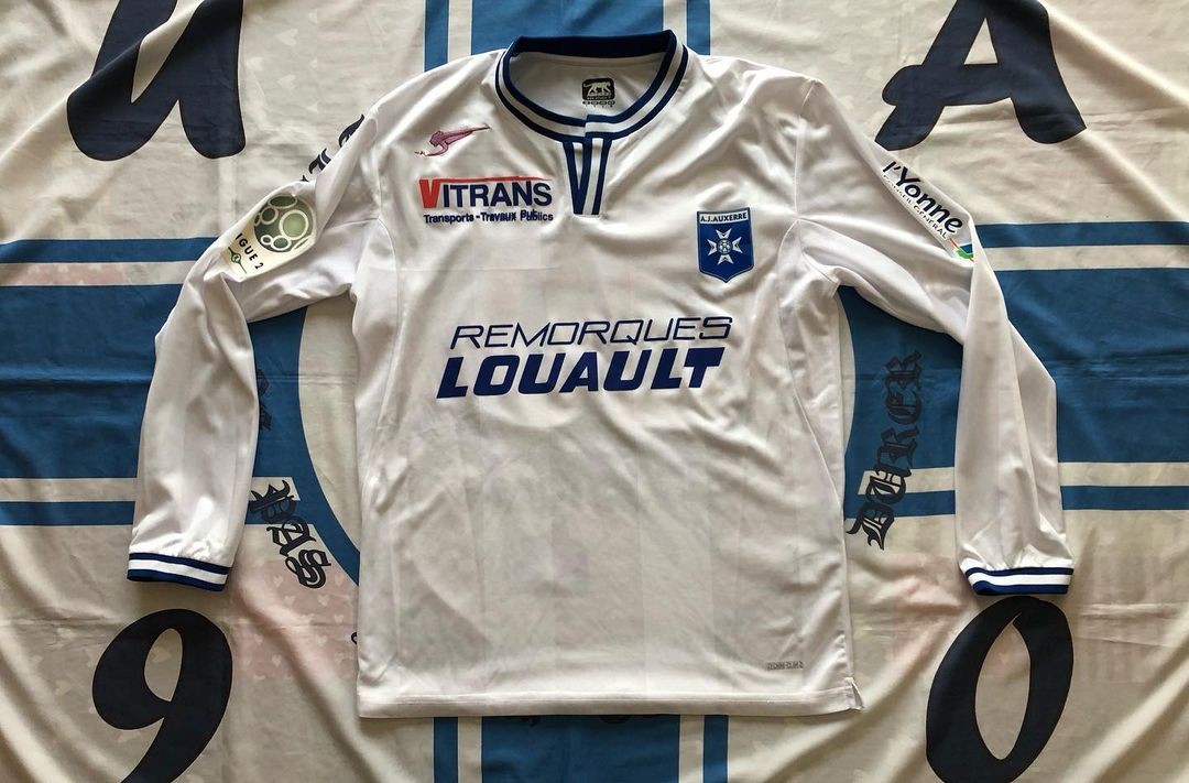 Maillot Domicile AJ Auxerre 2014-15