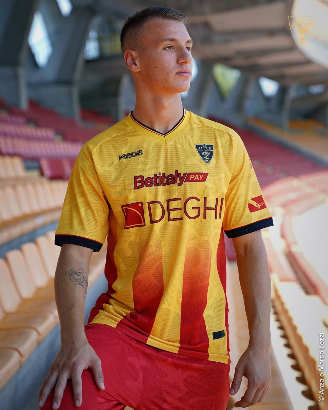 Maillot Domicile Lecce 2025-26